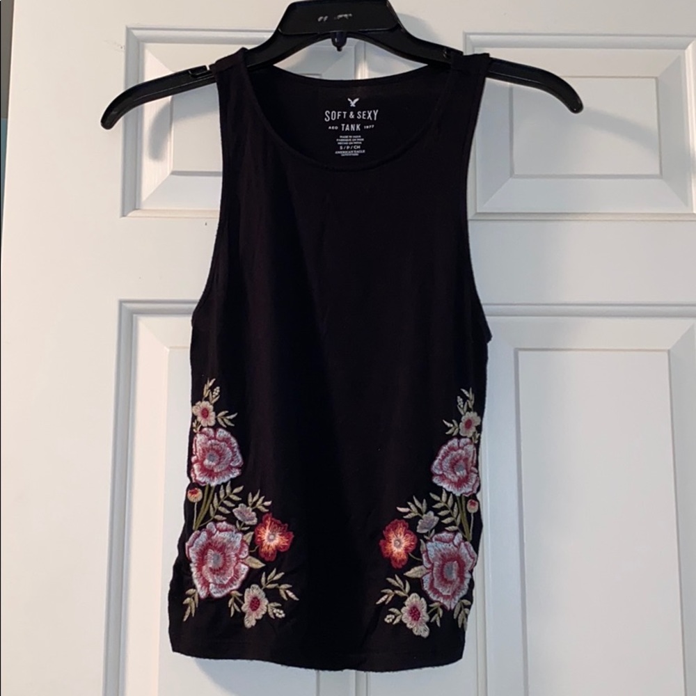 American Eagle Soft and Sexy Floral Tank
